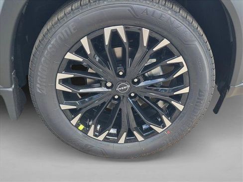 New 2026 Nissan Rogue Dark Armor FWD image 9