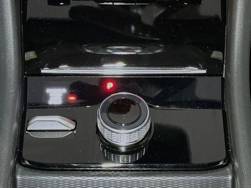 New 2025 Jeep Grand Cherokee Limited w/ Luxury Tech Group II image 12