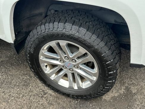 Used 2015 GMC Canyon SLT w/ Driver Alert Package image 7