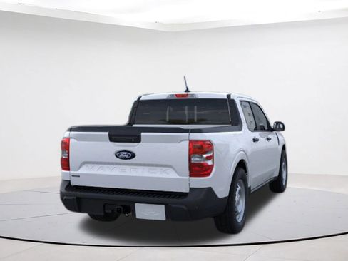 New 2025 Ford Maverick XL image 8