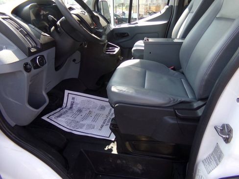 Used 2018 Ford Transit 150 130 Low Roof RWD image 35