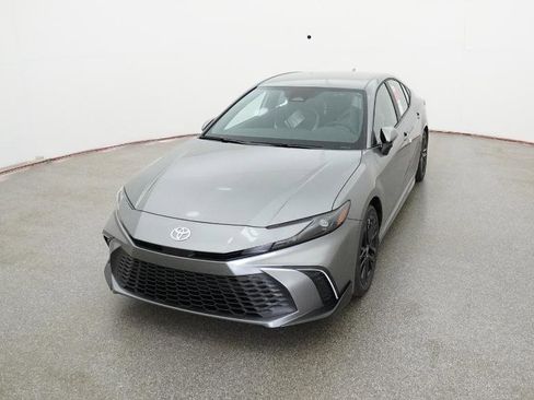 New 2026 Toyota Camry SE FWD image 15