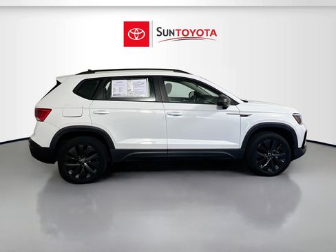 Used 2022 Volkswagen Taos S image 34