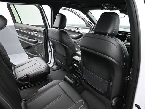 New 2025 Jeep Grand Cherokee L Limited w/ Black Appearance Package image 22