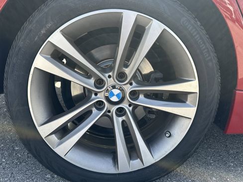 Used 2018 BMW 330i xDrive 330i xDrive image 14