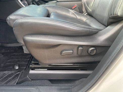 Used 2021 Subaru Ascent Limited w/ Technology Package image 14