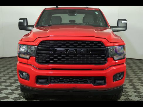 Used 2024 RAM 2500 Big Horn w/ Night Edition image 21