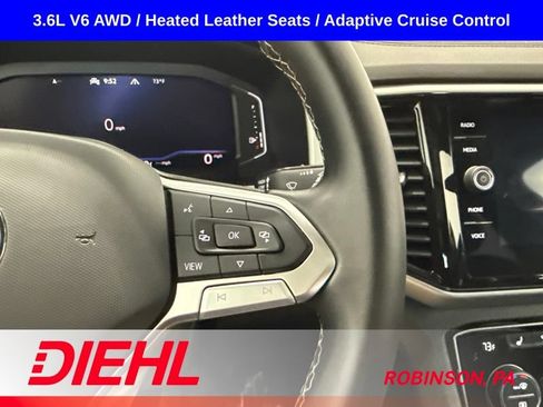 Used 2022 Volkswagen Atlas Cross Sport SE AWD/4WD image 27
