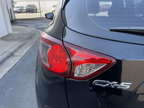 Used 2016 MAZDA CX-5 Sport image 18