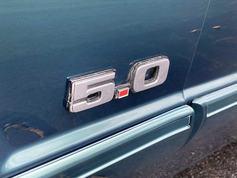 Used 1990 Ford Mustang LX image 11