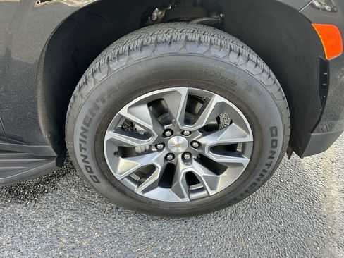 Used 2024 Chevrolet Tahoe LS w/ Driver Alert Package image 25