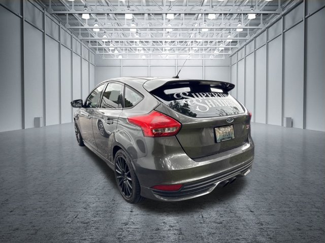 Used 2015 Ford Focus ST FWD image 4