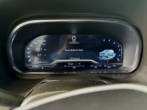 Used 2023 GMC Yukon AT4 w/ AT4 Premium Package image 14