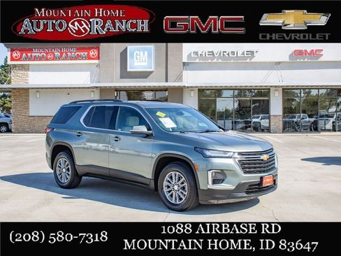 Used 2022 Chevrolet Traverse LT AWD/4WD image 1