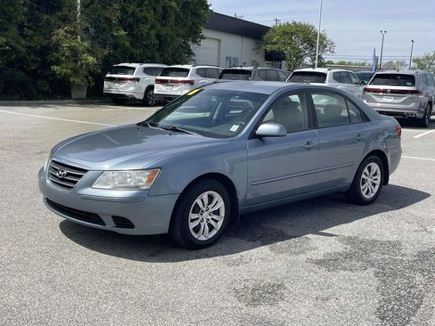 Used 2010 Hyundai Sonata GLS image 3