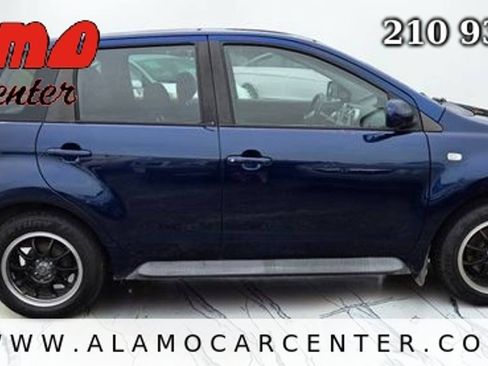 Used 2005 Scion xA FWD image 6