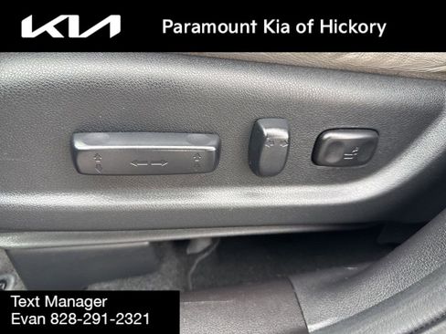 Used 2016 Honda CR-V Touring image 22