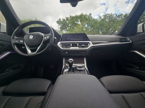 Used 2020 BMW 330i xDrive Sedan w/ Convenience Package AWD/4WD image 11