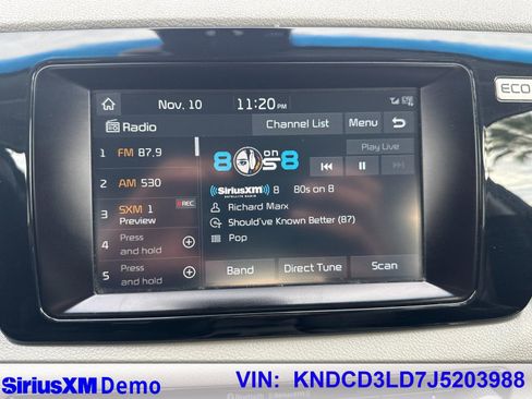 Used 2018 Kia Niro EX image 28