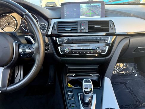 Used 2018 BMW 430i xDrive Convertible image 22