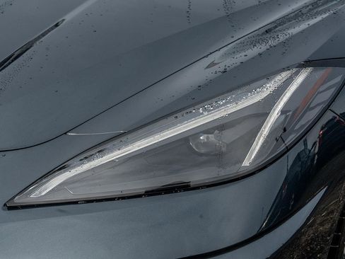 Used 2020 Chevrolet Corvette Stingray Coupe w/ 1LT image 9