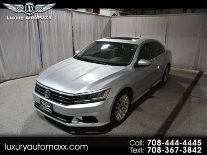 Used 2017 Volkswagen Passat 1.8T SE
