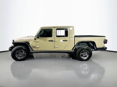 Used 2020 Jeep Gladiator Rubicon AWD/4WD image 4