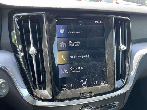 Used 2020 Volvo V60 T5 Cross Country w/ Protection Package Premier AWD/4WD image 21