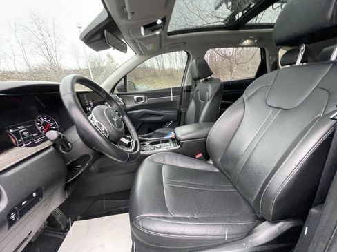 Used 2022 Kia Sorento S w/ Panoramic Sunroof Package image 27