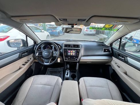 Used 2018 Subaru Outback 2.5i Premium AWD/4WD image 11