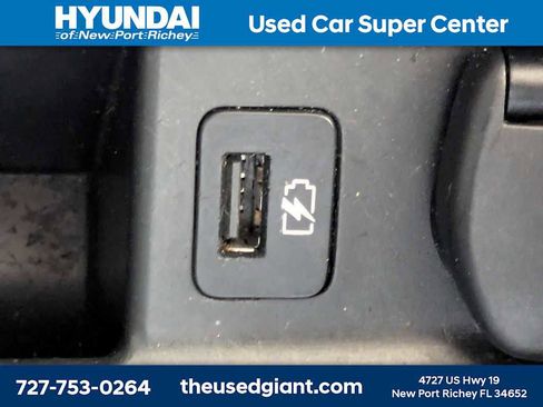 Used 2018 Nissan Rogue S AWD/4WD image 25