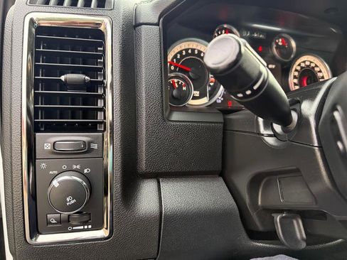 Used 2015 RAM 1500 Sport w/ Sport Premium Group image 28