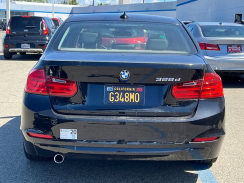 Used 2014 BMW 328d Sedan RWD image 5