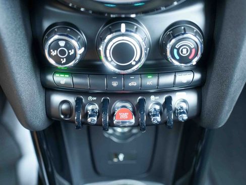 Used 2022 MINI Cooper S image 27