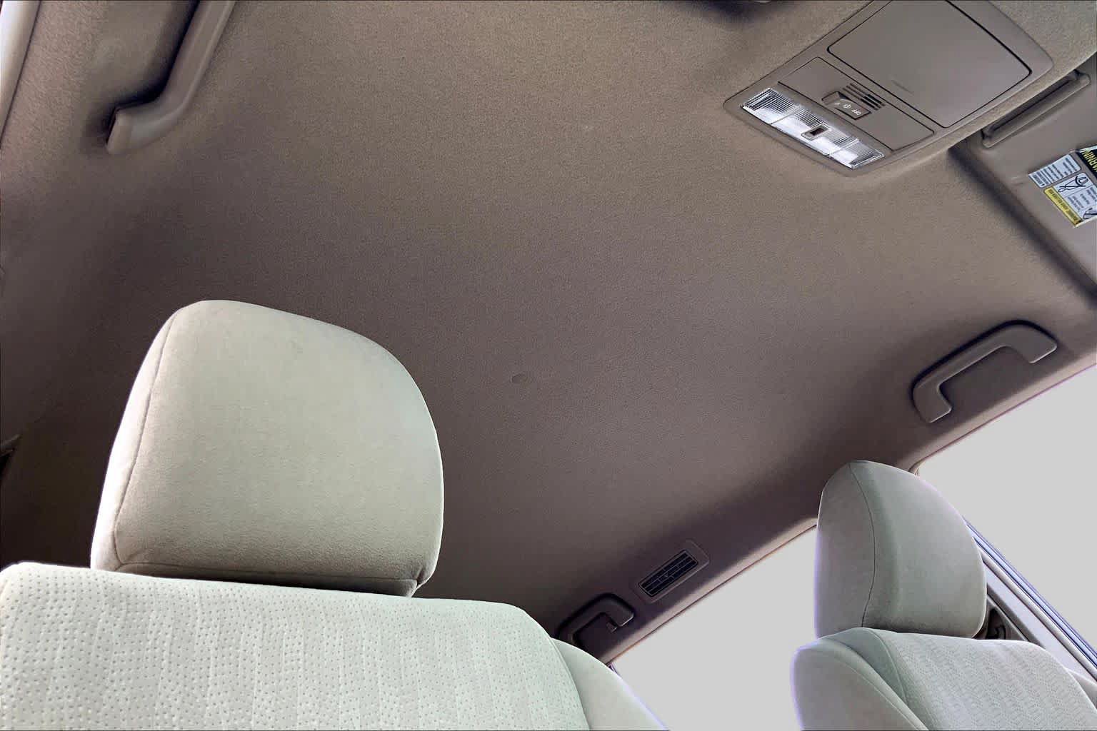 Used 2012 Toyota Highlander FWD image 14