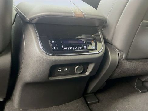 New 2026 Nissan Armada SL w/ Captain's Chari Seat Package image 16