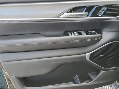 New 2026 Jeep Grand Wagoneer Limited AWD/4WD image 27