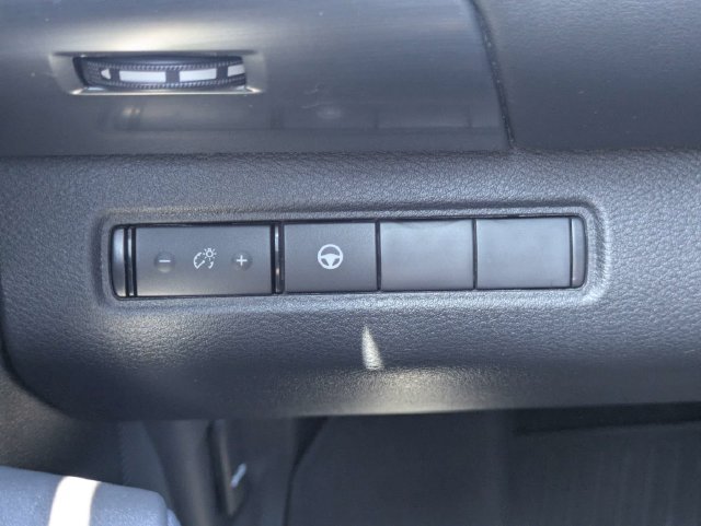 Used 2024 Nissan Pathfinder Rock Creek AWD/4WD image 24