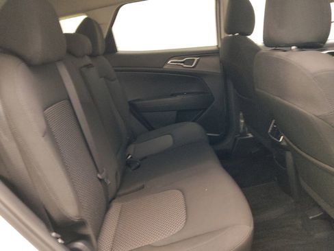 Used 2023 Kia Sportage LX FWD image 19