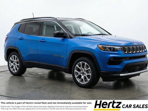 Used 2025 Jeep Compass Limited AWD/4WD image 1
