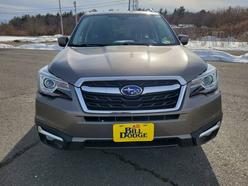 Used 2018 Subaru Forester 2.5i Touring image 2