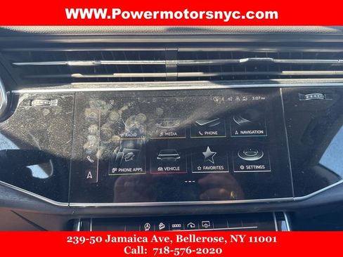 Used 2022 Audi Q8 Premium Plus w/ Premium Plus Package image 41