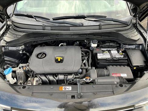 Used 2020 Kia Soul LX FWD image 8