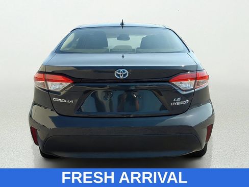 Used 2024 Toyota Corolla LE w/ LE Convenience Package FWD image 6