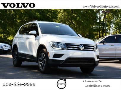 Used 2021 Volkswagen Tiguan SE w/ Panoramic Sunroof Package