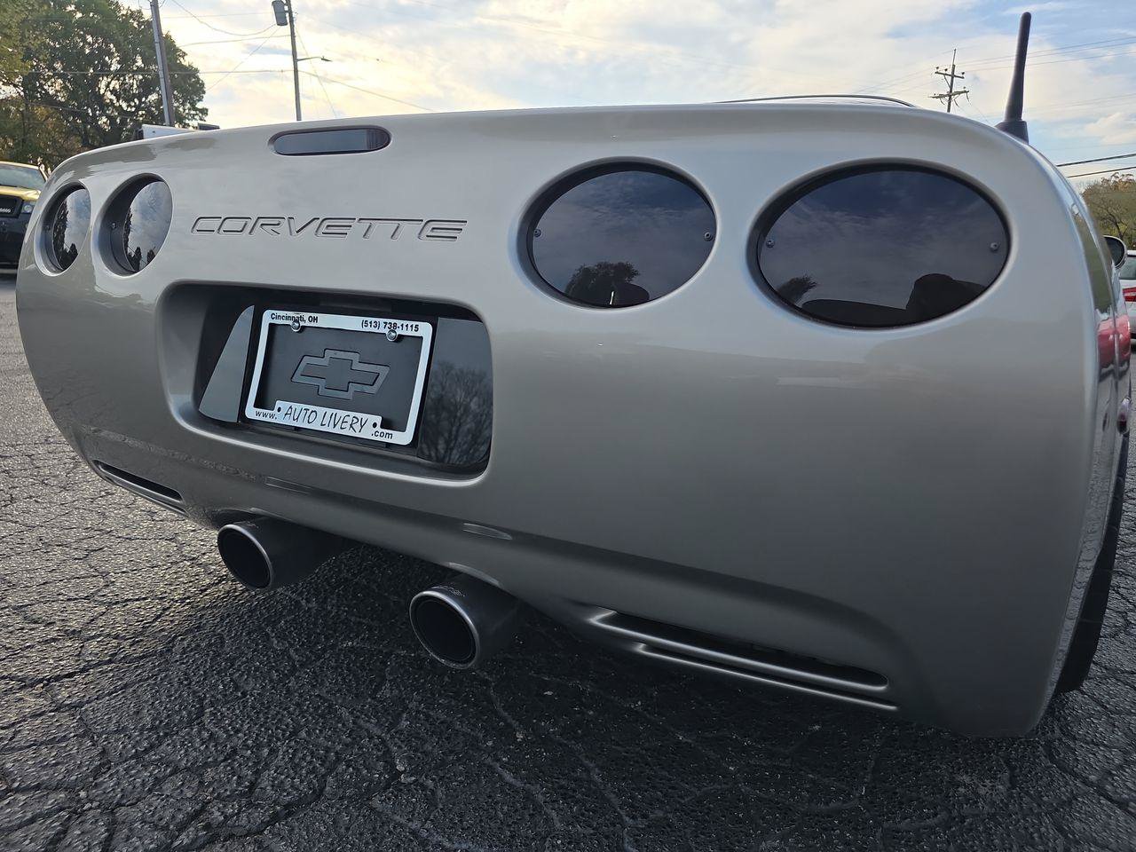 Used 1999 Chevrolet Corvette Coupe w/ Lighting Pkg RWD image 34