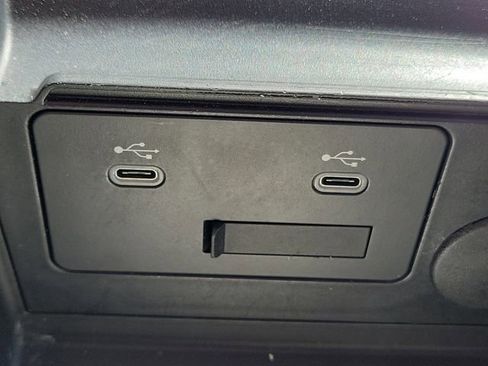 Used 2024 MAZDA MAZDA3 s image 33