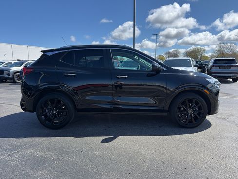 Used 2024 Buick Encore GX Sport Touring w/ Experience Buick Package AWD/4WD image 4