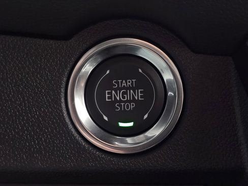 New 2026 Chevrolet Traverse RS w/ LPO, Floor Liner Package image 39