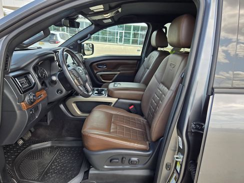 Used 2023 Nissan Titan Platinum Reserve w/ Off Road Protection Package AWD/4WD image 9